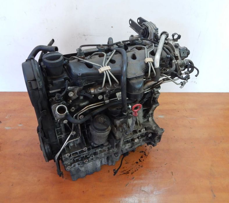 Silnik 2.4 D5 D5244T VOLVO XC90 I xc70 v70 s80 s60 02-14  Łuków części