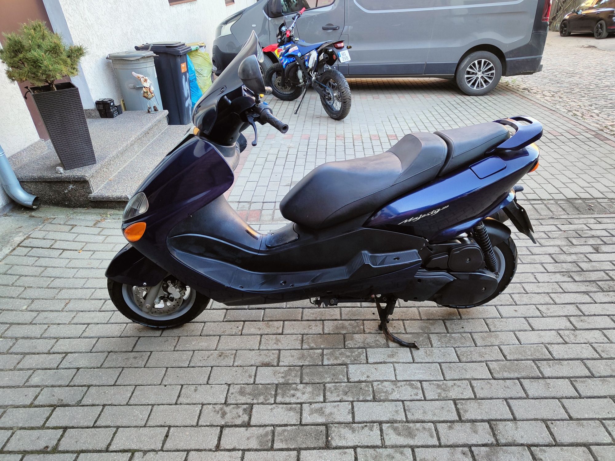 Yamaha Majesty 125 Transport