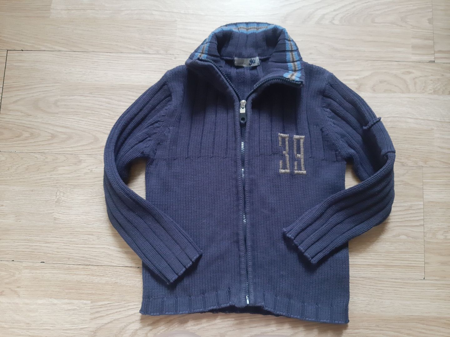 R.116 Sweterek Line stan BDB