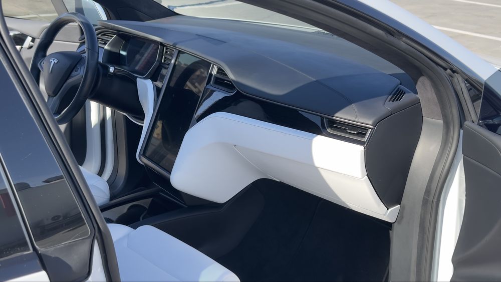 Tesla Model X! 100Kw Long Range Dual Motor!