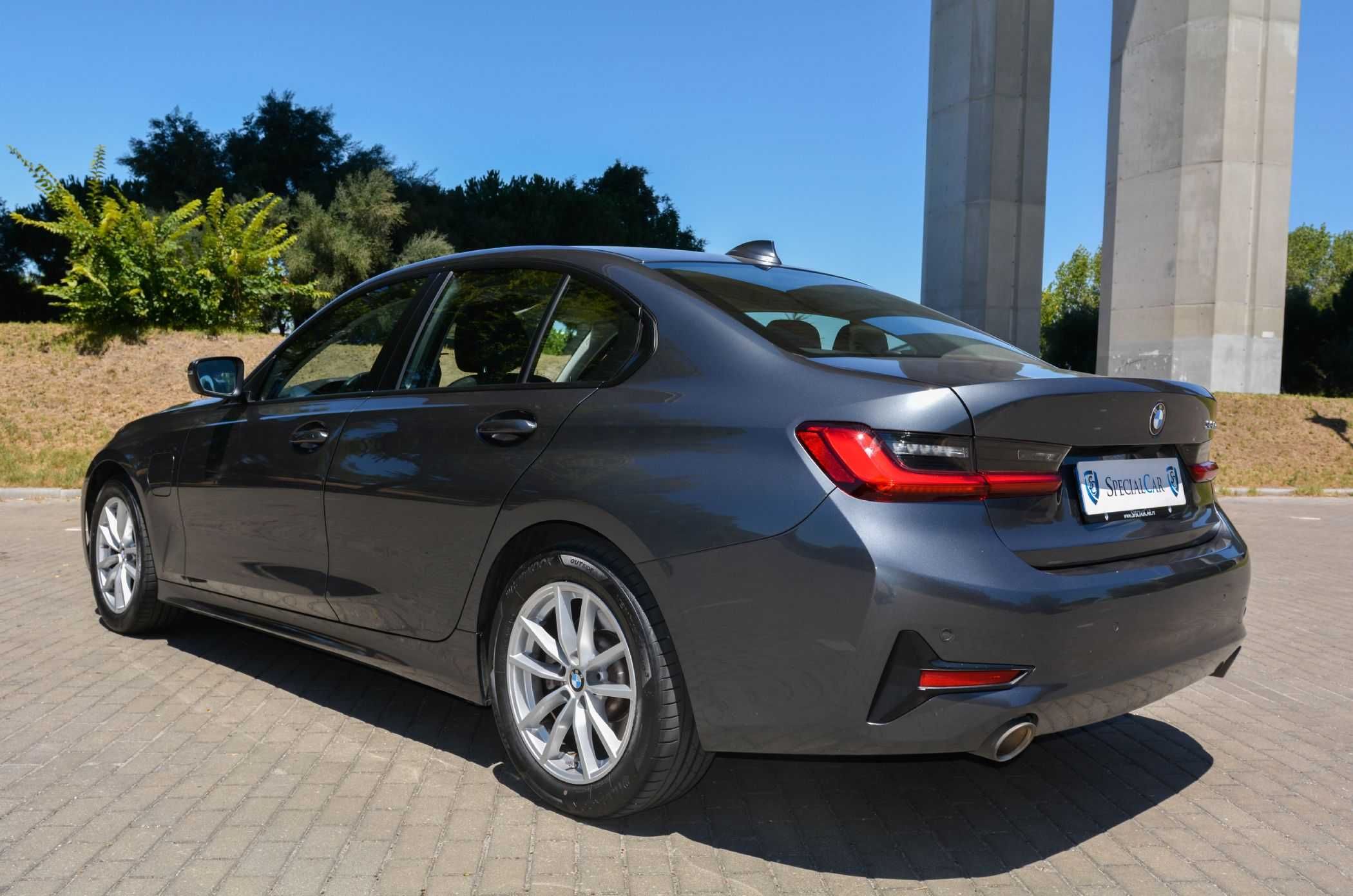 BMW 330e G20 2019
