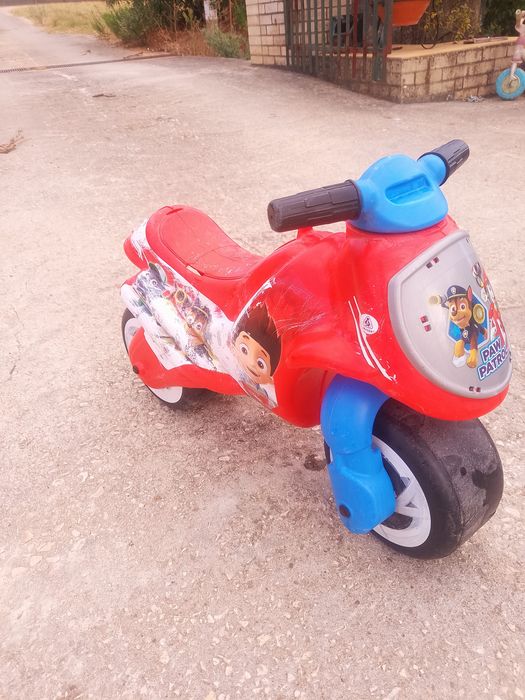 Mota Patrulha Canina