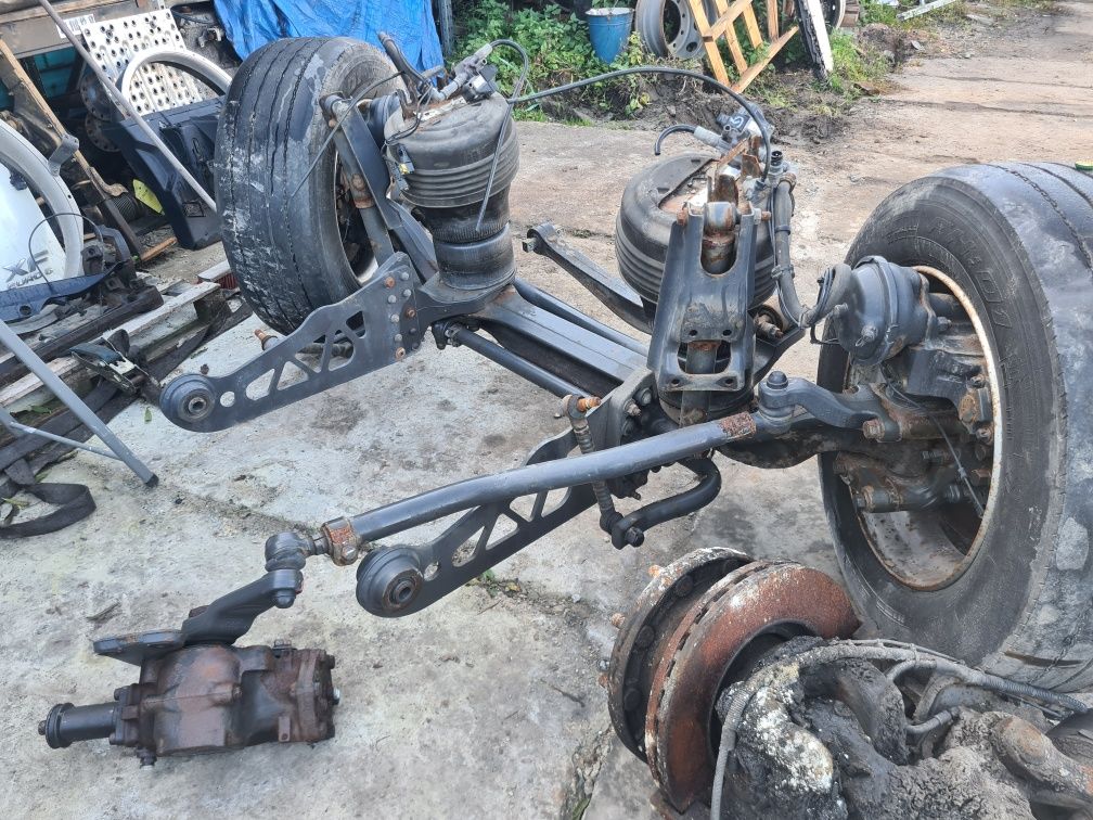 Zawieszenie przod oś belka Renault Gama T volvo fh4 Low deck mega