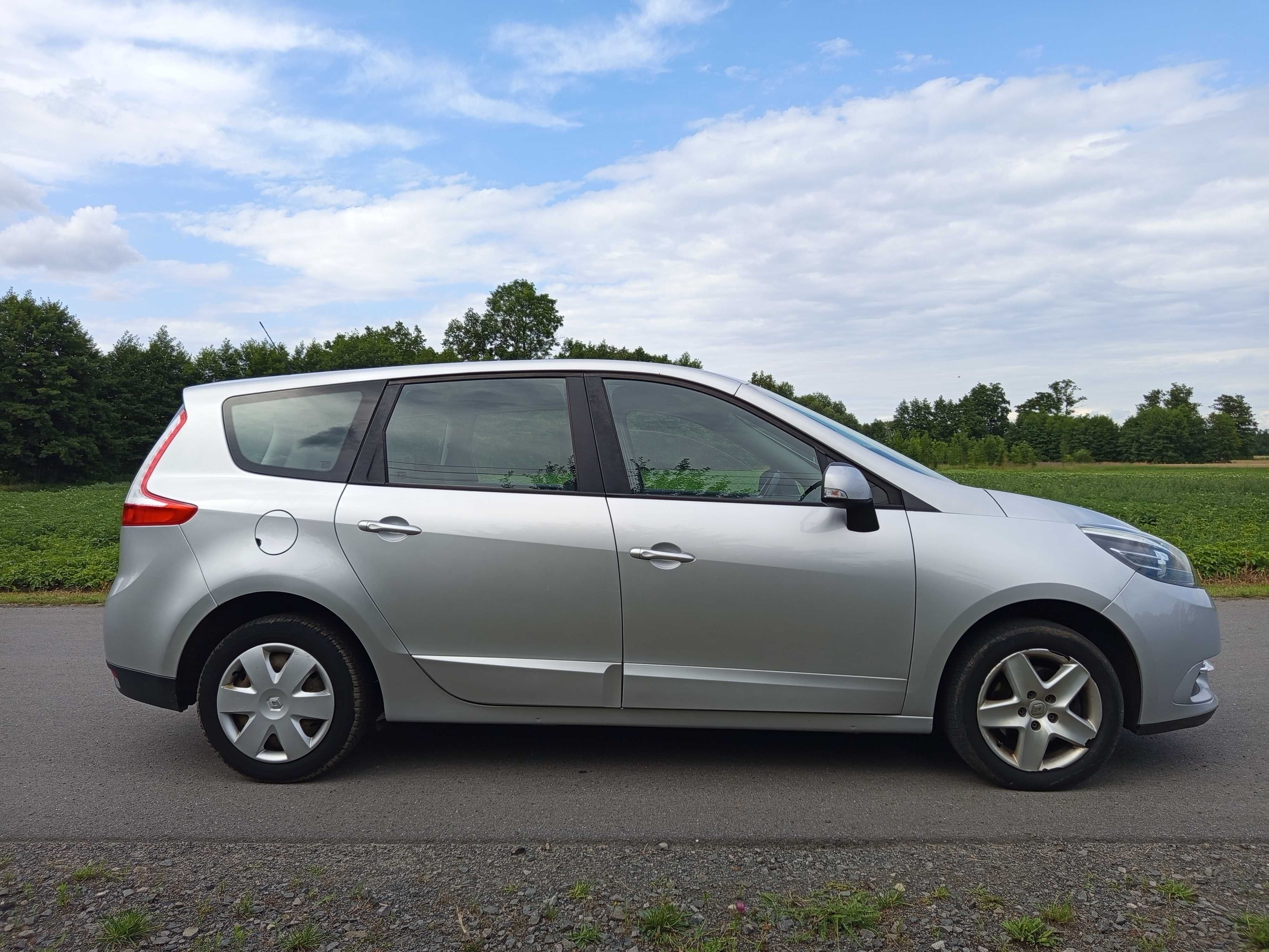 Renault Grand Scenic Lift 1.5 dCi 6 biegów 2014 rok