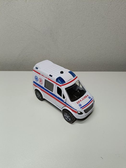Zestaw 6 metalowych samochodzików