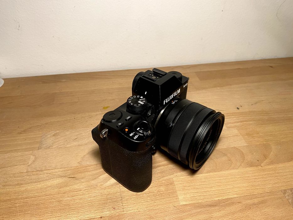 Fujifilm X-S10 + 15-45mm