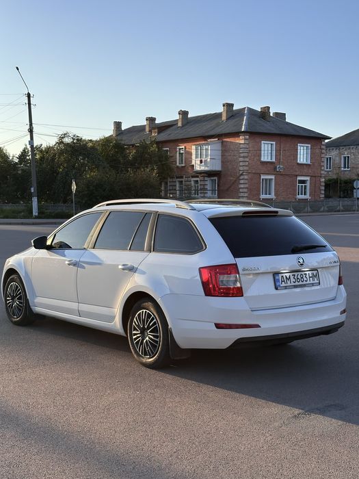 Skoda Octavia a7 2013 1.6 Терміново