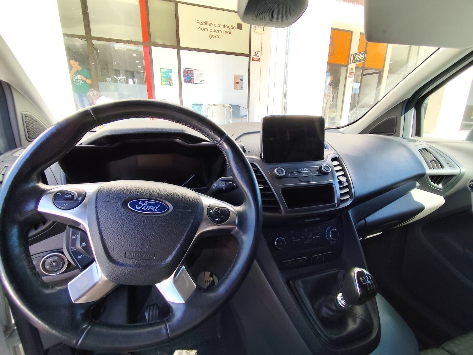 Ford Transit connect 3 lug GPS