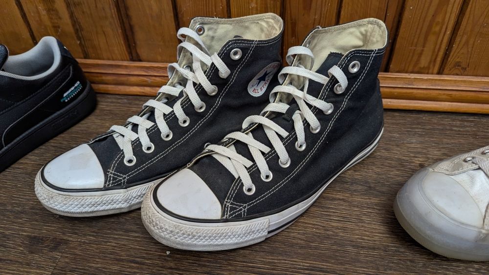 Кеды Converse All Star и кроссовки Puma Mercedes AMG