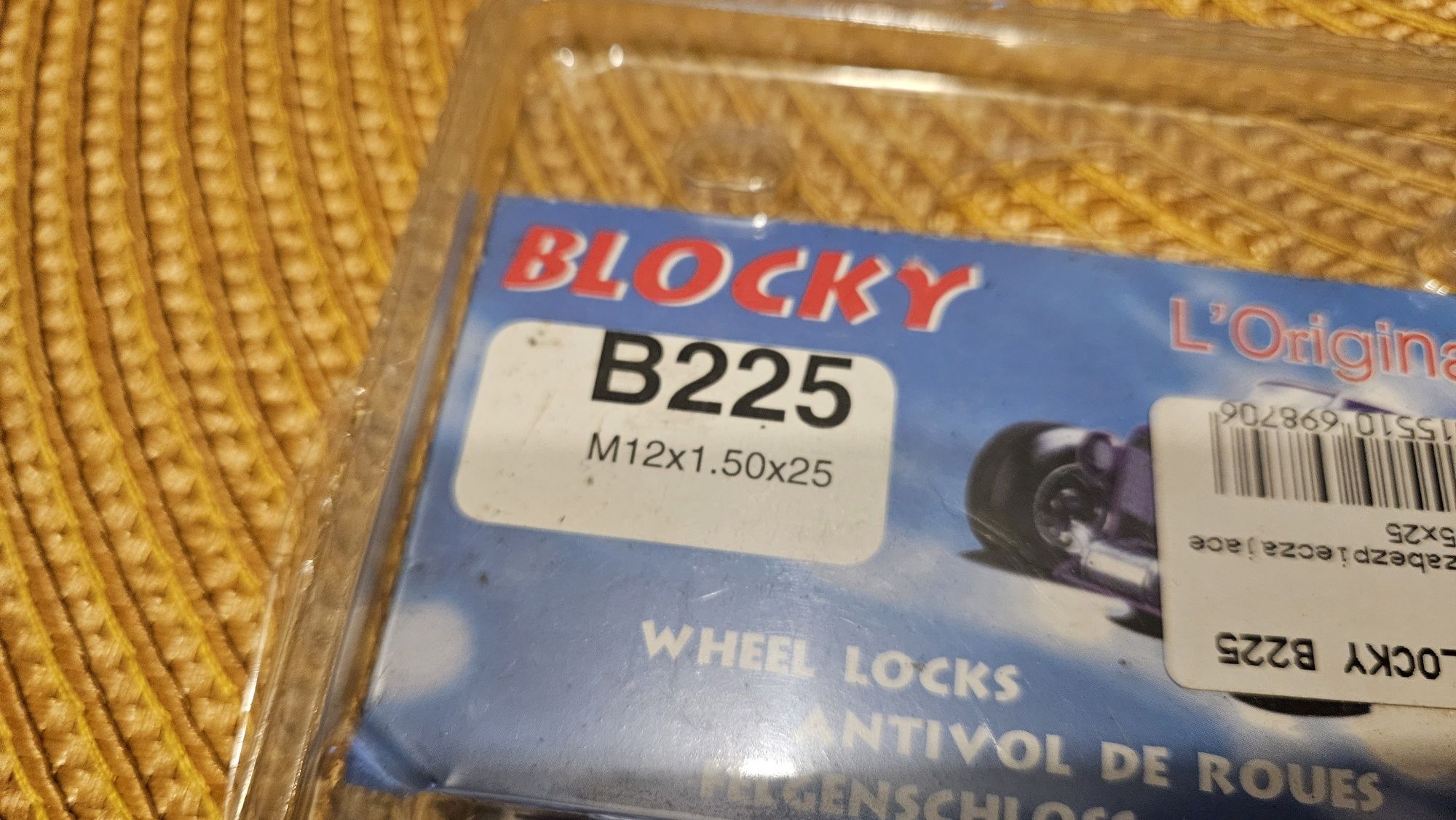 Śruby antykradzieżowe zabezpieczające alu felgi Fiat Punto Evo Grande