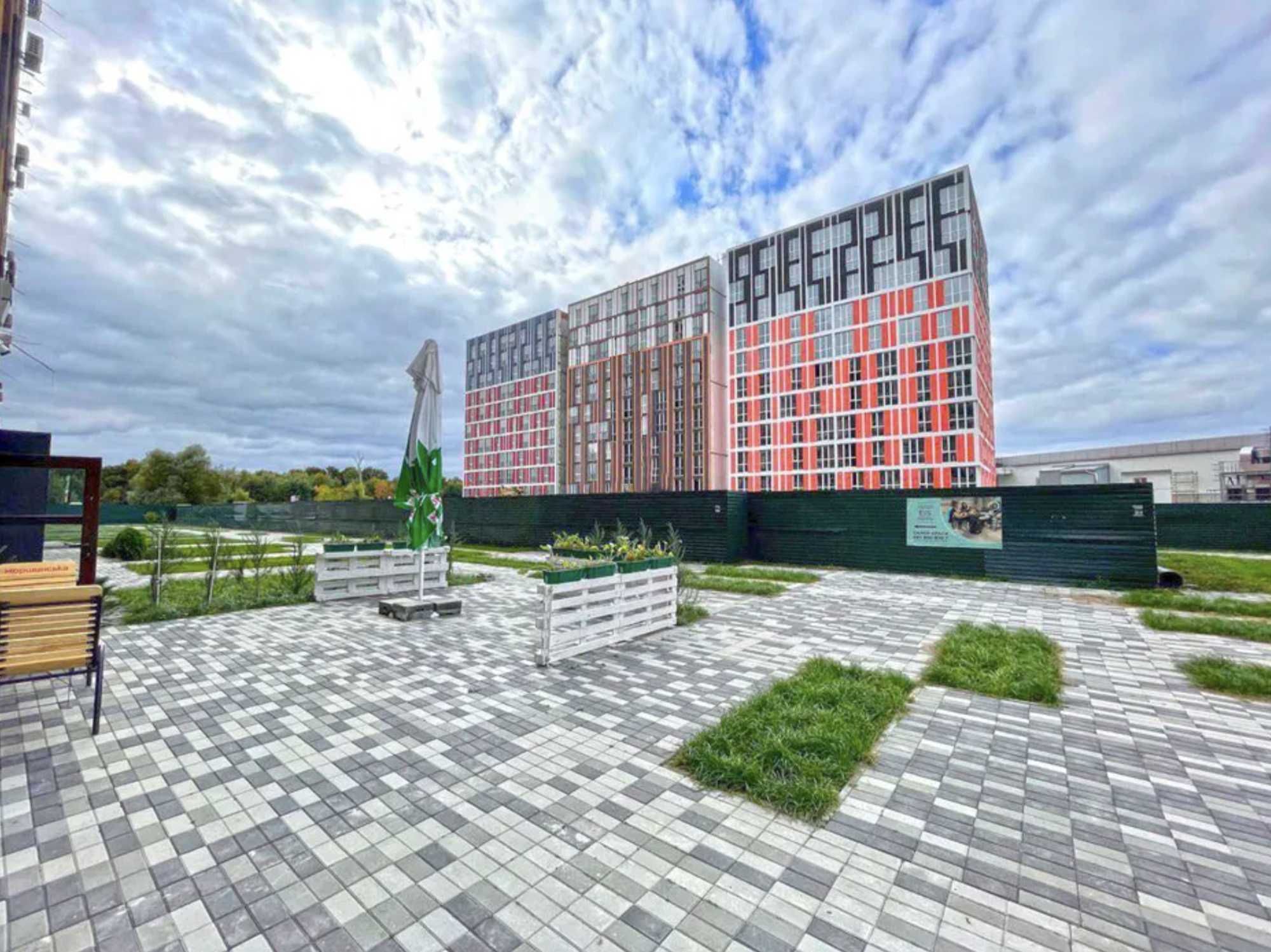 Продам 3-кімнатну 83м2, Крюківщина біля парку та ТРЦ Наше Небо / Новус