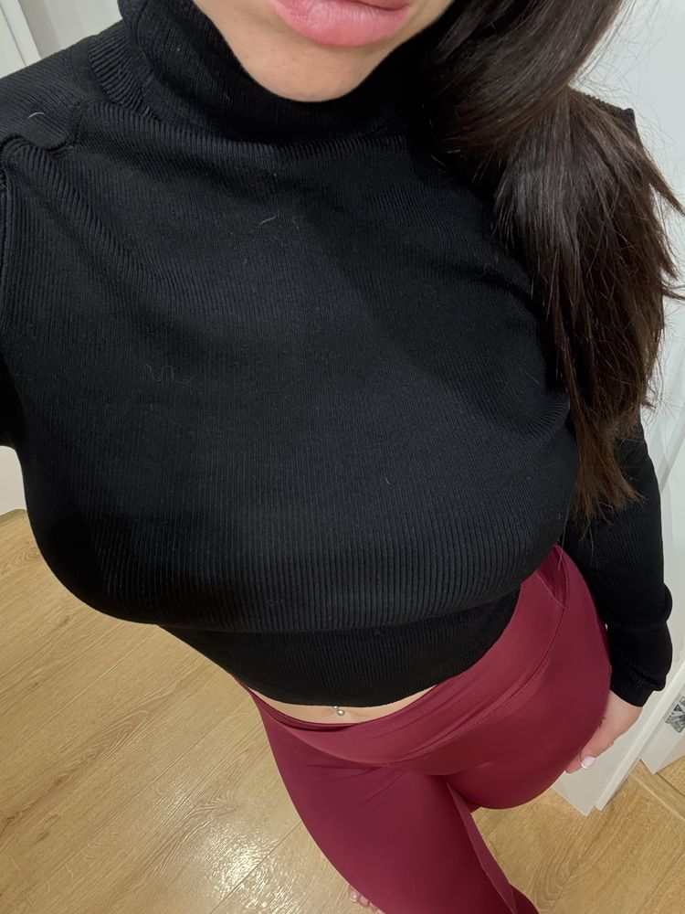 Czarny klasyczny golf xs Zara