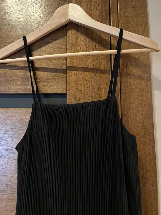 Letnia sukienka firmy Zara rozmiar S