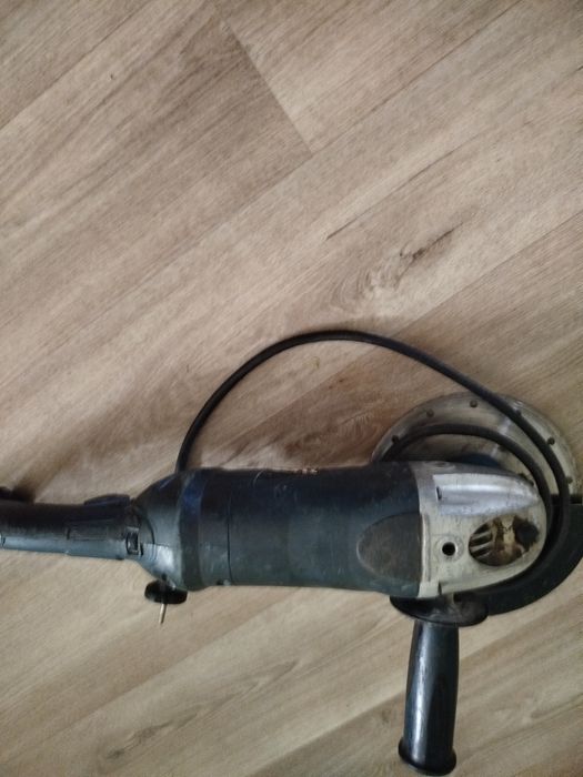 Продам болгарку электро инструмент