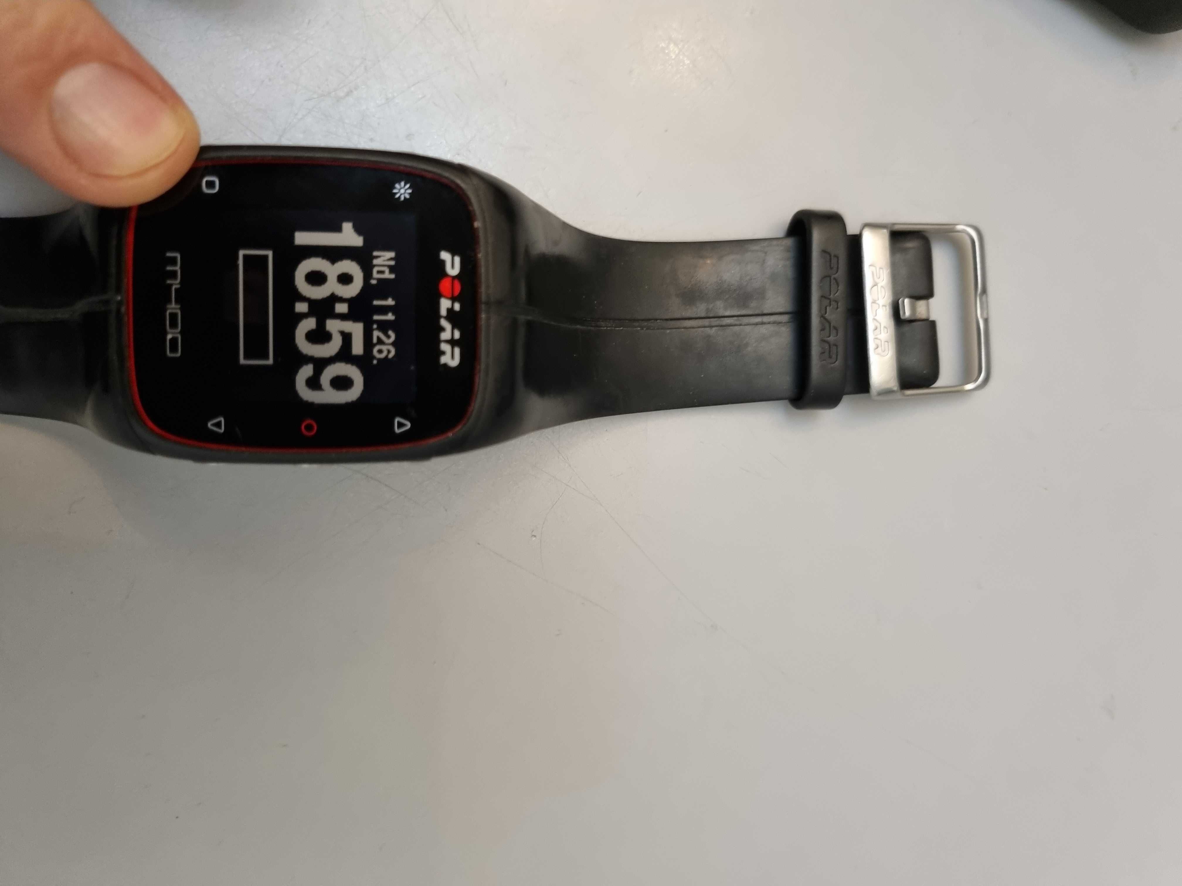 Zegarek POLAR M400 z GPS z czujnikiem HR