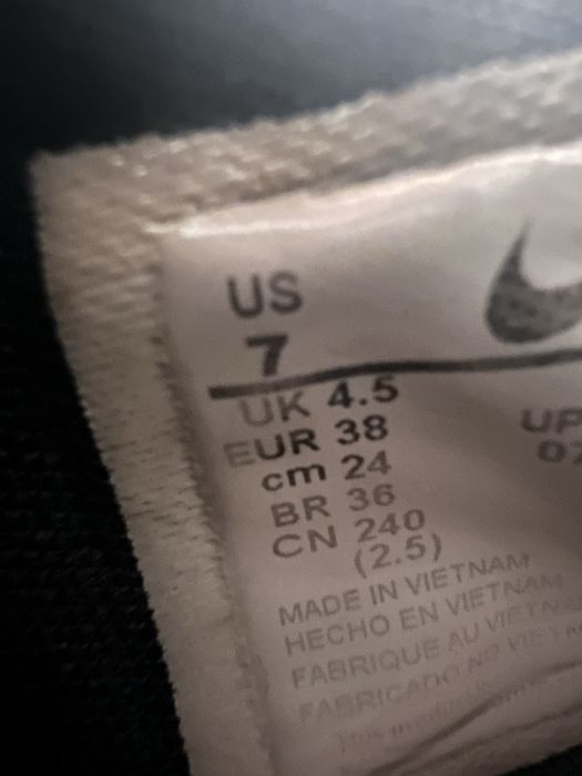 Кросівки Nike оригінал 38/ 24 см