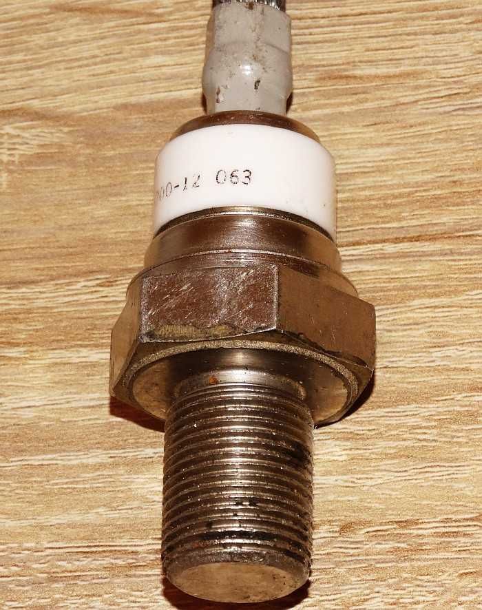 Dioda prostownicza dużej mocy D00\200\12 UNITRA; 200 A / 1200 V RETRO