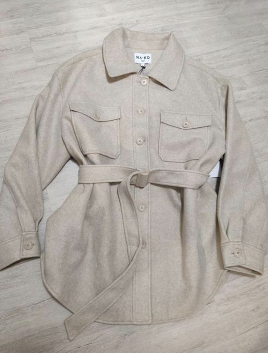 Пальто куртка NA-KD 48р.