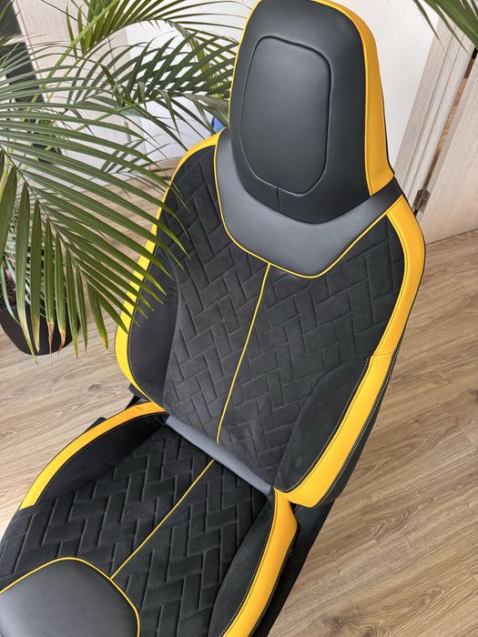 Офісне крісло зроблене з сидіння Tesla model S офисное кресло