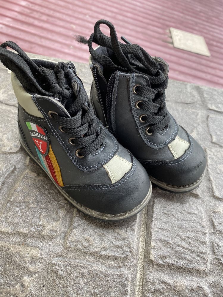 Осінні чоботи ботинки для хлопчика
