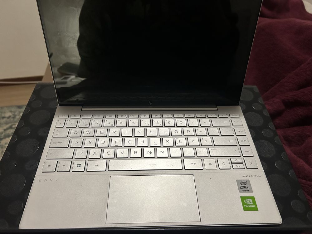 Portatil HP Envy