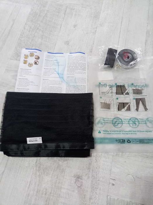 Magnetyczna moskitiera na drzwi 80 x 220 cm