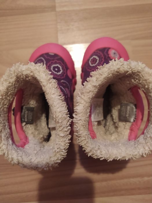 Теплые сапожки на девочку,BOGS