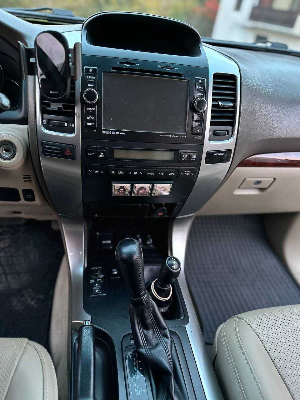 Toyota Land Cruiser Prado 4.0 л