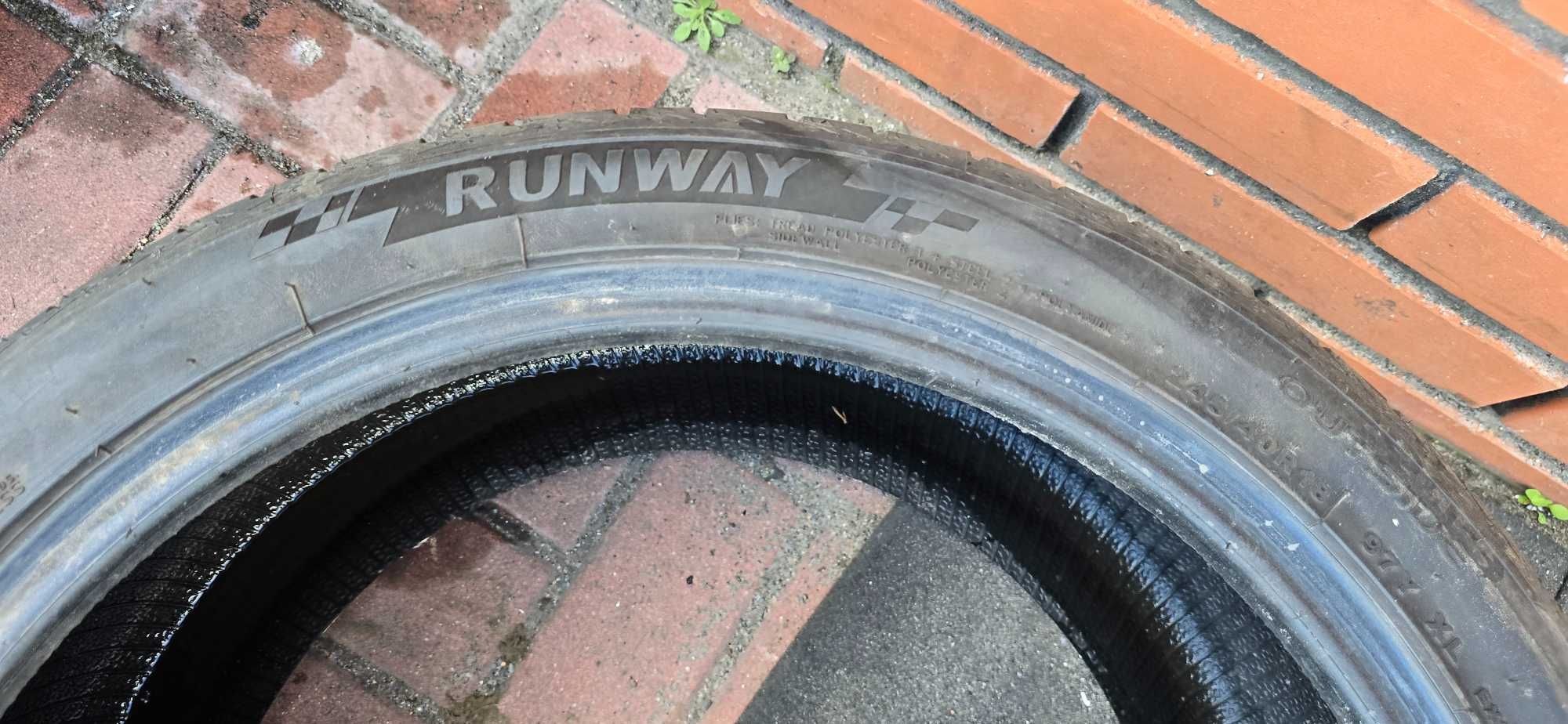 Opony Komplet 4szt Runway Enduro Sport 245/40 R18 2024
