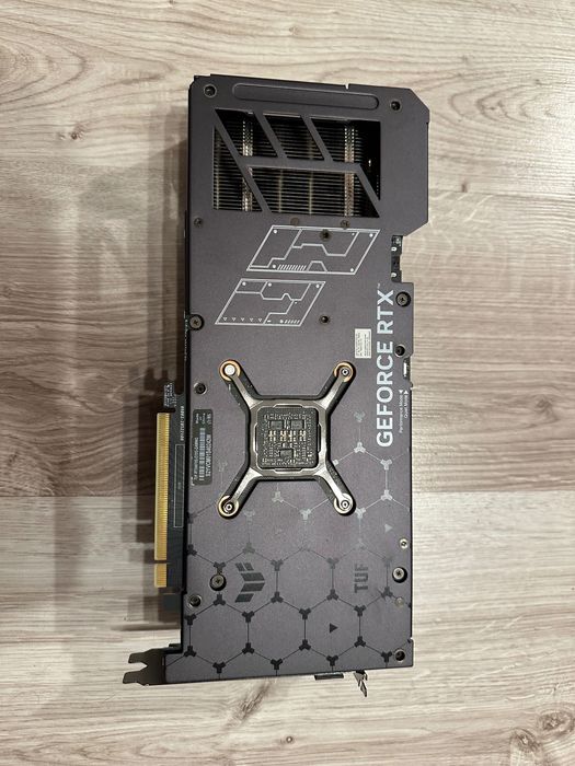 Karta graficzna RTX 4070 SUPER TUF GAMING