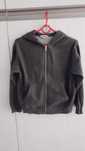 Bluza z kapturem w rozmiarze 134-140