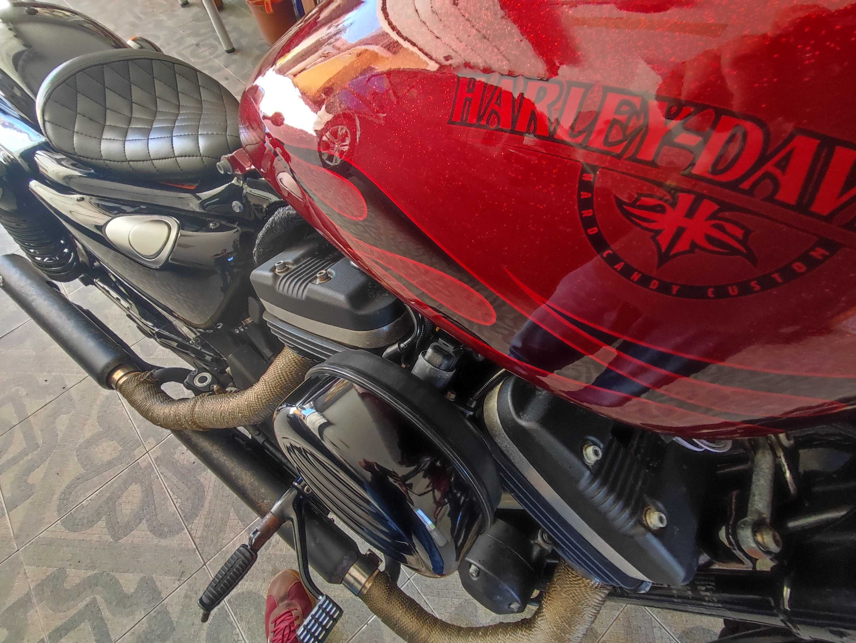 Harley Davidson Iron 883 (XL 883N) de 2017 disponível para venda.