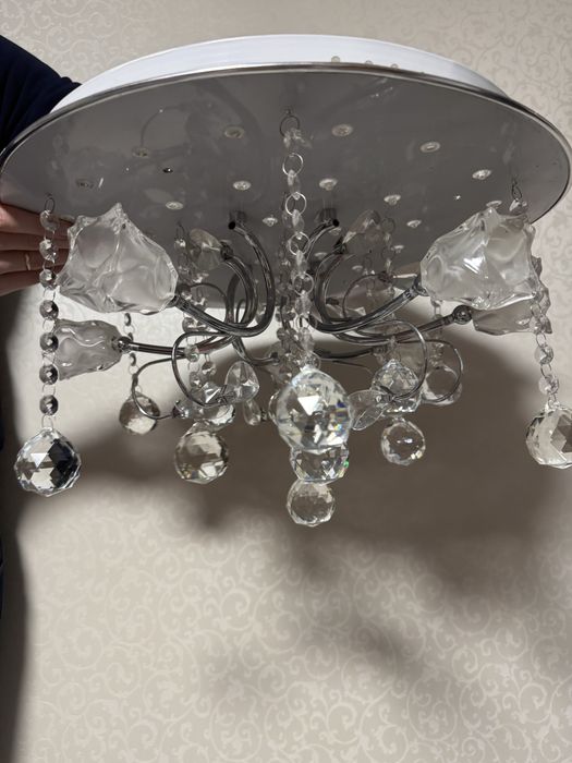 Світильник люстра