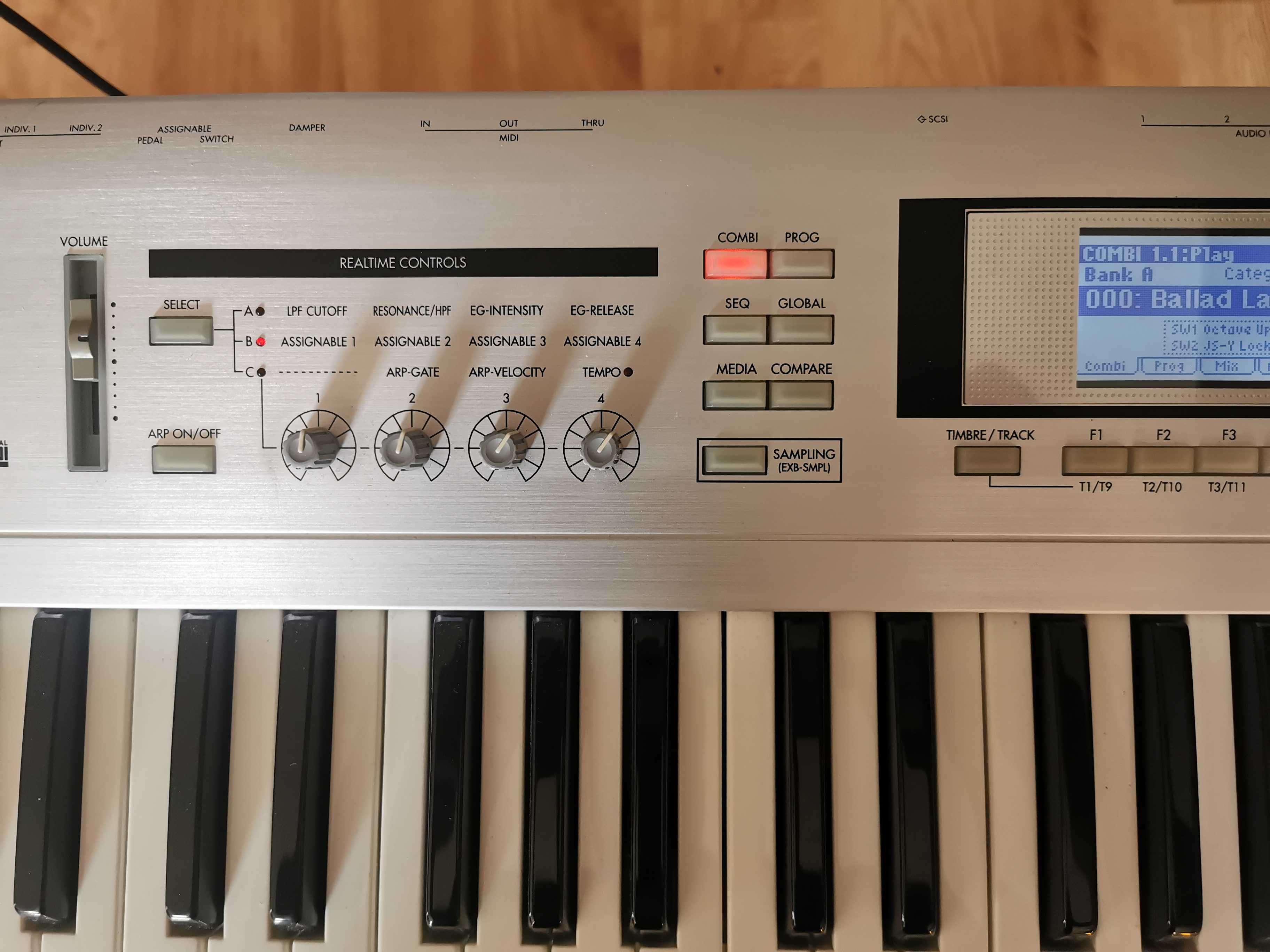 KORG TRITON Le 76 Stacja pracy - Wyjátkowy syntezator