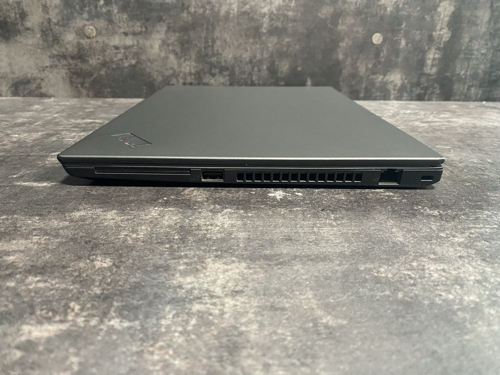 Уцінка Lenovo ThinkPad P14s i7-10510u 16Gb 512Gb 14” FHD IPS P520 2Gb
