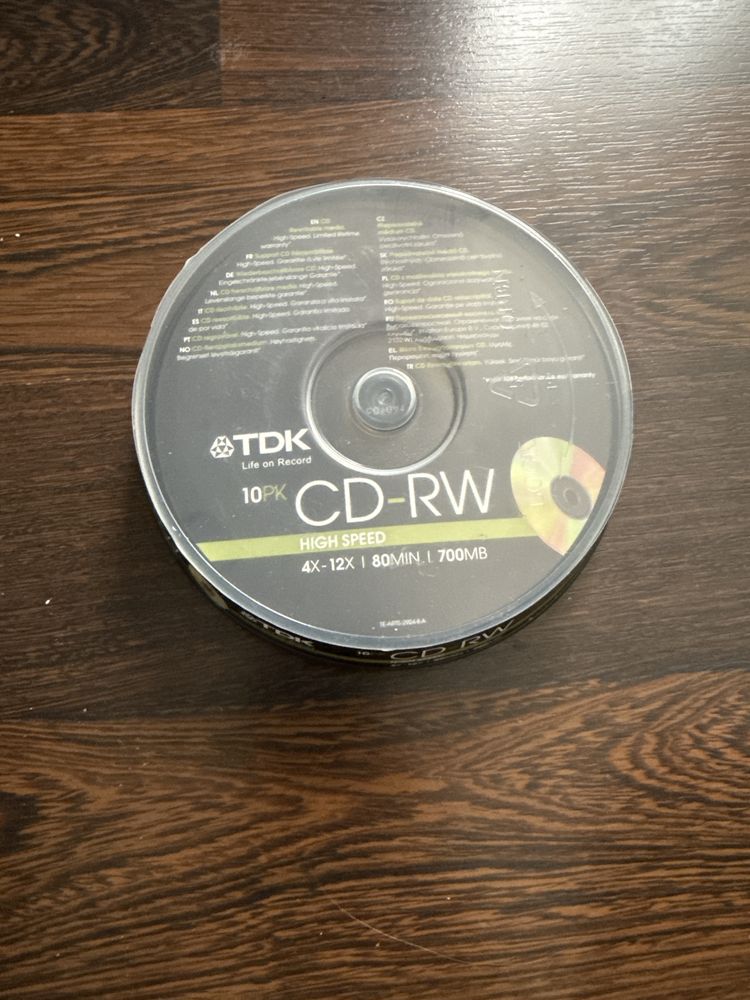 Продам диски  (CD-RW)
