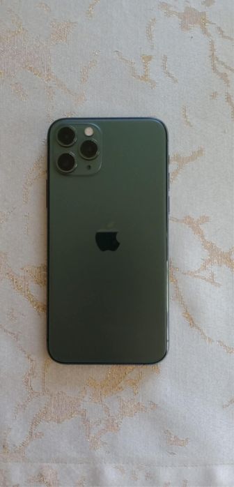 Iphone 11 Pro zielony.