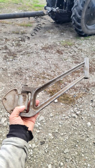 Кронштейн-держатель зеркала КамАЗ