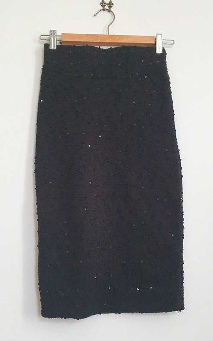 Saia tubo com lantejoulas