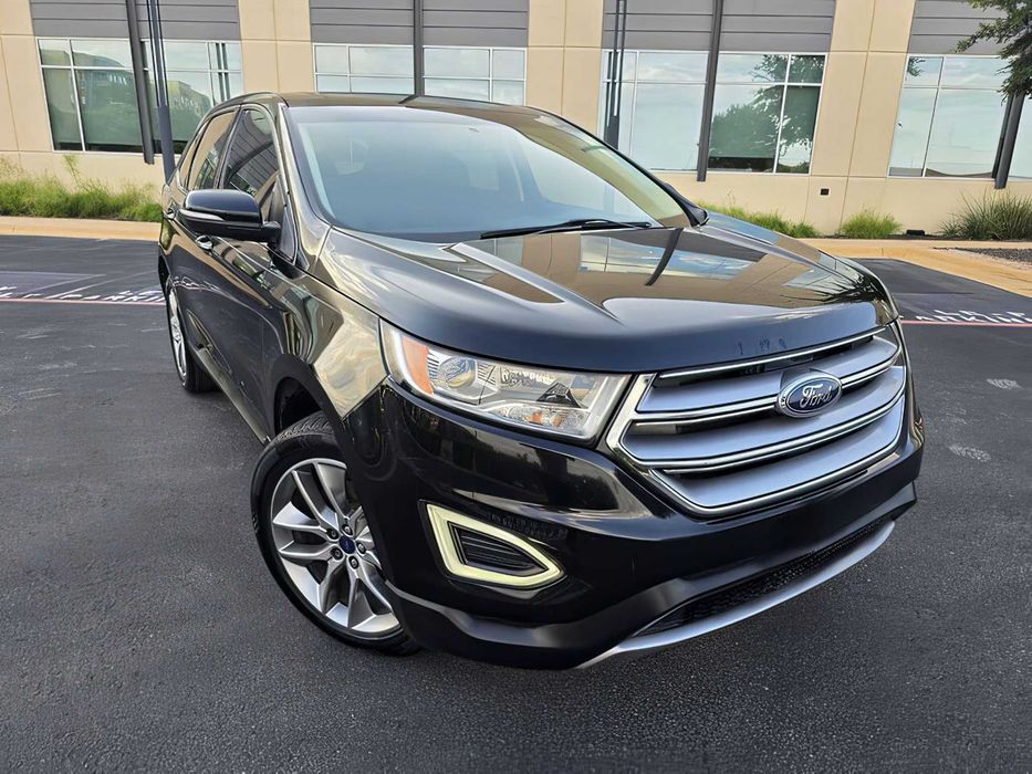 Ford Edge      2017