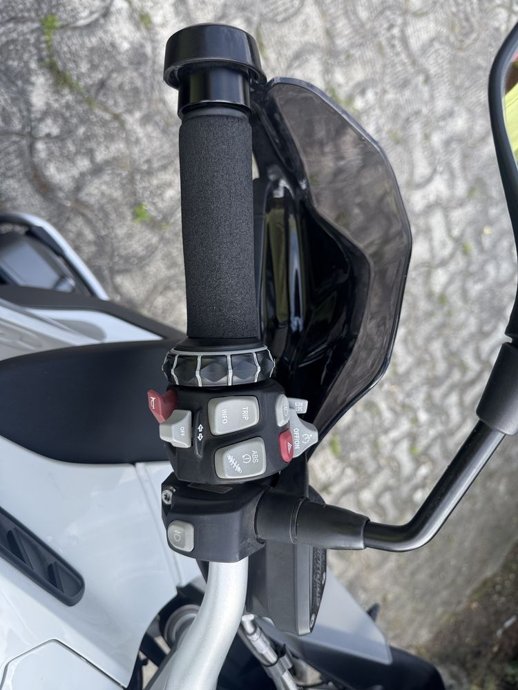 Motocykl  BMW R1200 GS ADV K51