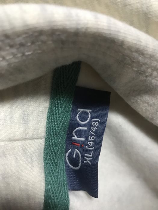 Толстовка жіноча