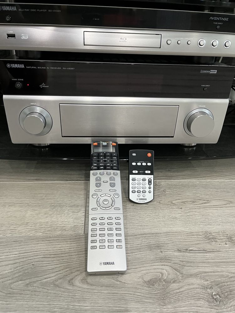Zestaw amplituner Yamaha RX-V2067 i BD-A1020