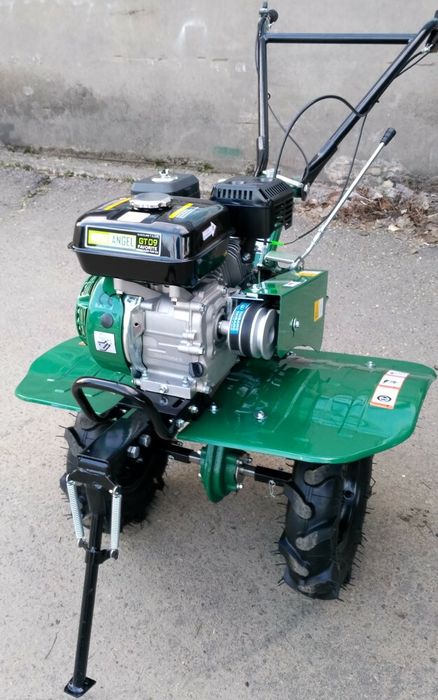 Покос травы. Культивация. Уборка участка