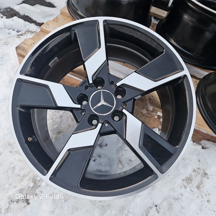 4x Alufelga 18 Mercedes Eklasa W212 AMG 5x112 ET54 9jx18"