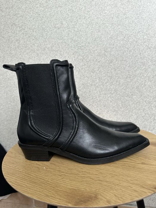 Козаки натуральна шкіра 39р 25 устілка