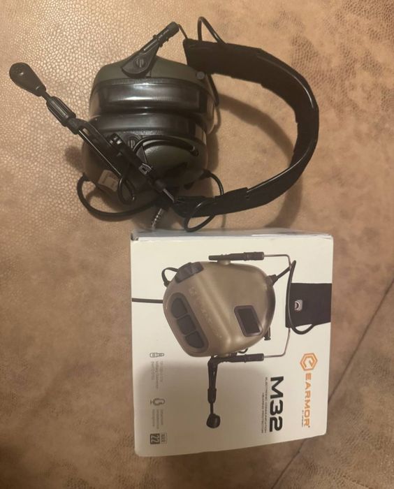 Активні навушники EARMOR M32