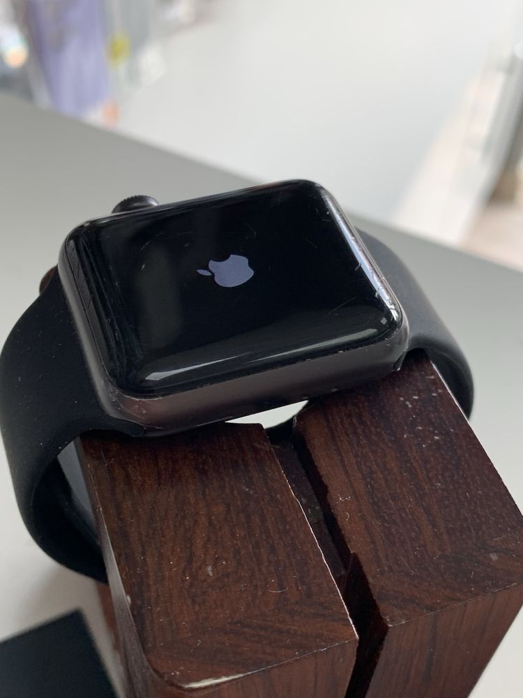 Оригінальні  apple watch series 3 38 space gray