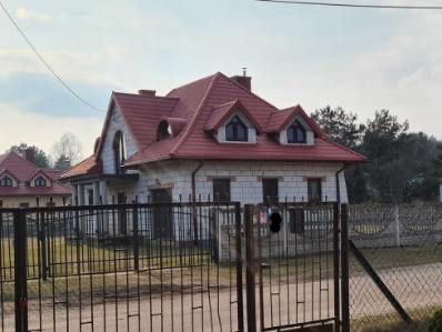 Dom jednorodzinny z działką