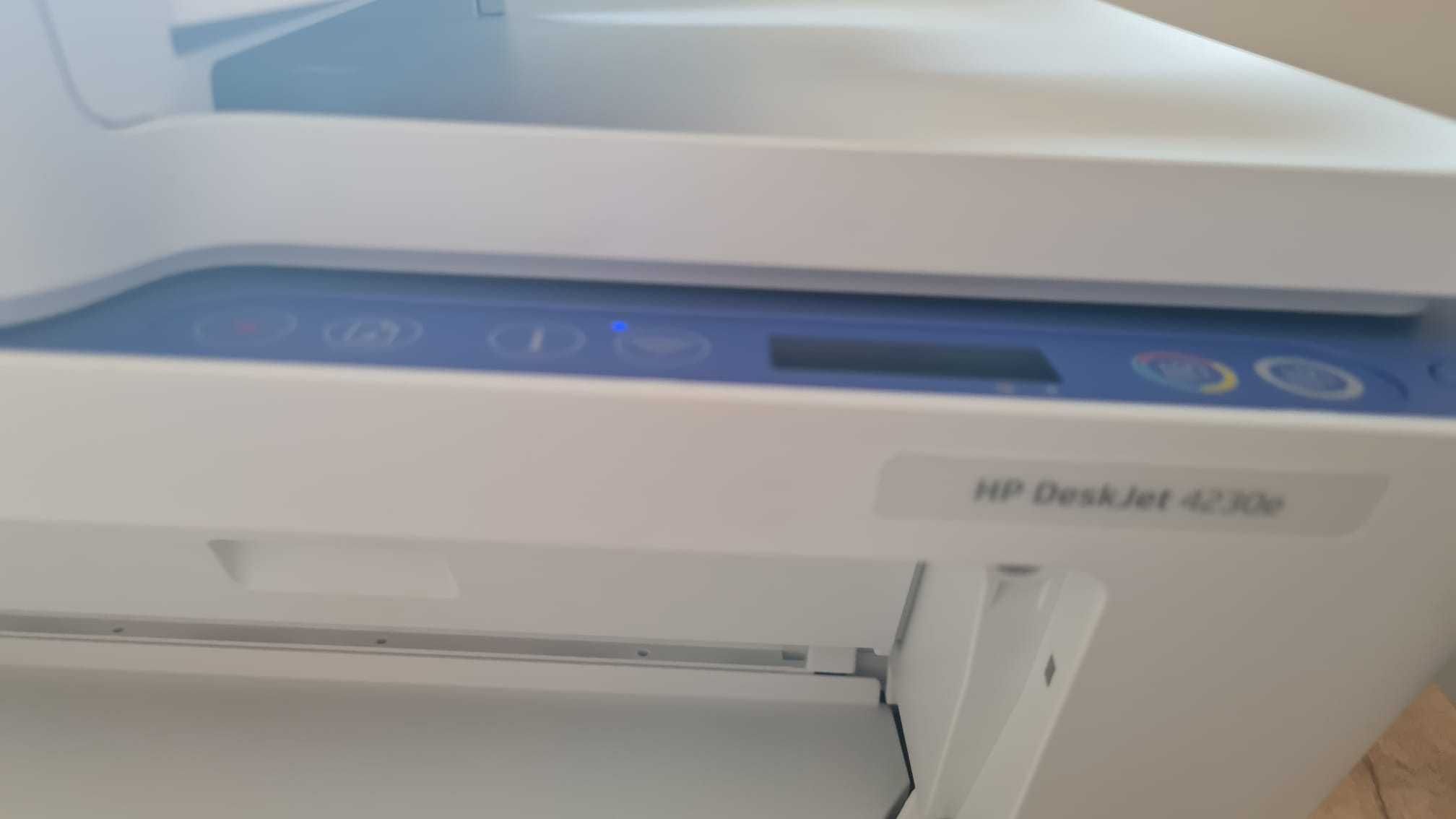 Impressora Multifuncional HP DeskJet 4230e – NOVA